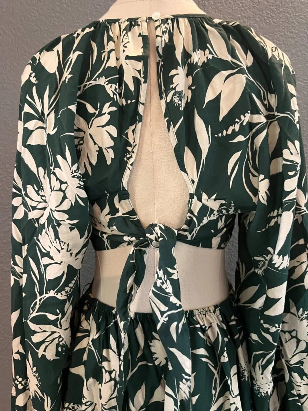 Abercrombie & Fitch Green Floral Plunge Cutout Ring Maxi Dress New with Tags - M